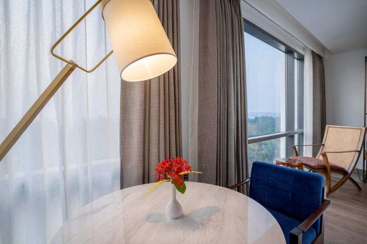 Hotel The Crescent Panaji Zewnętrze zdjęcie