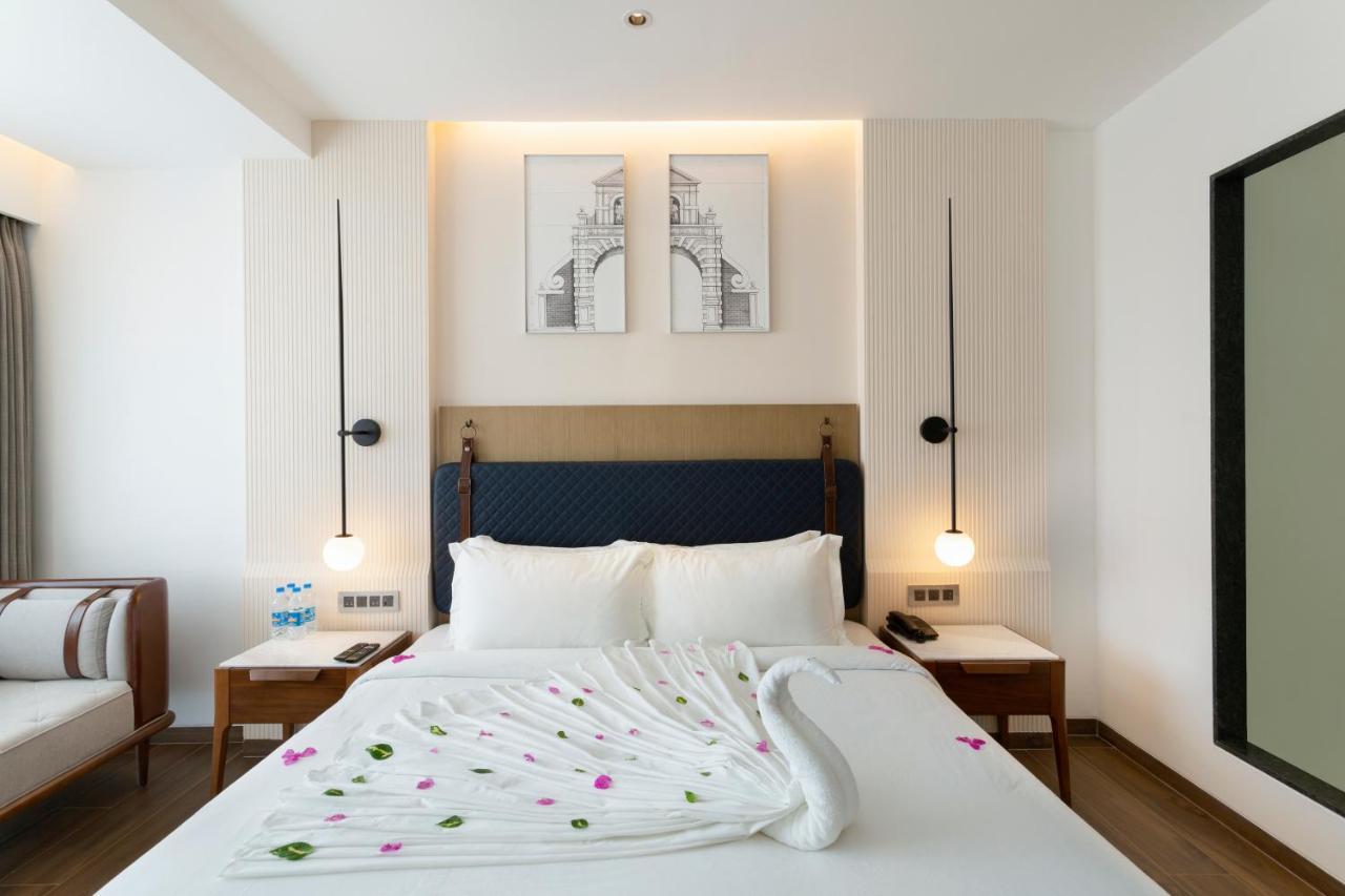 Hotel The Crescent Panaji Zewnętrze zdjęcie