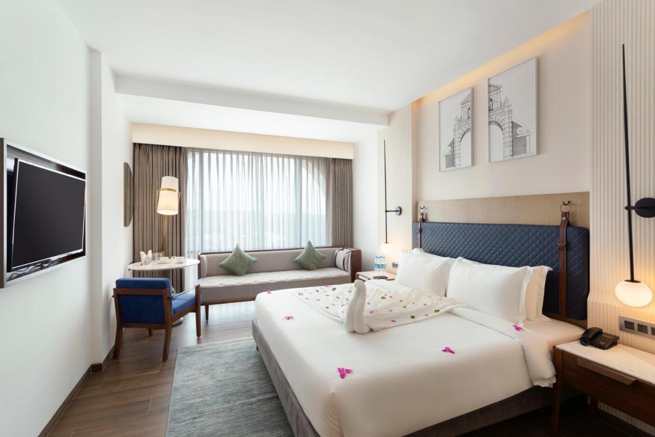Hotel The Crescent Panaji Zewnętrze zdjęcie